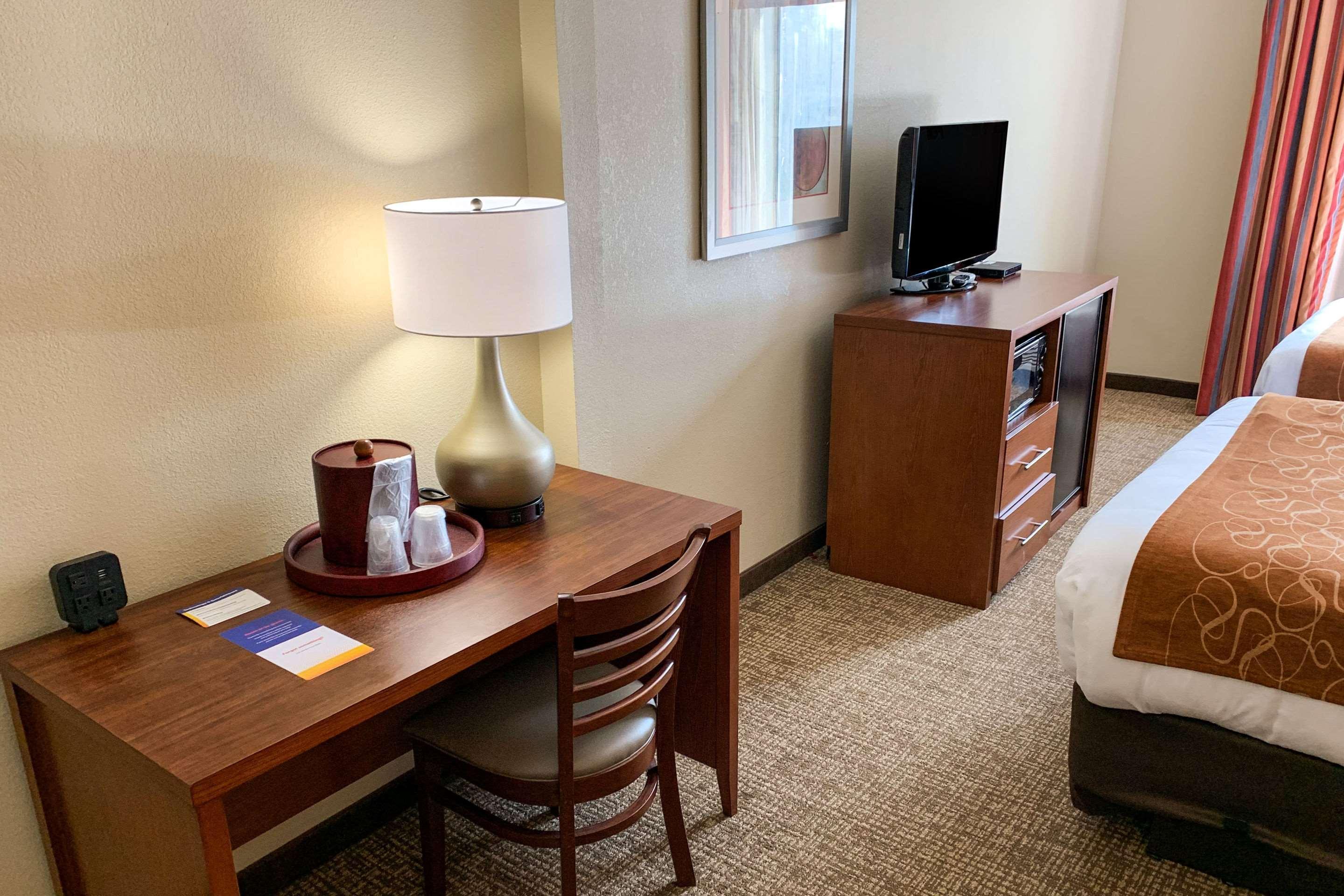 คอมฟอร์ต สวีท โคลัมบัส สเตท ยูนิเวอร์ซิตี้ แอเรีย Hotel ภายนอก รูปภาพ